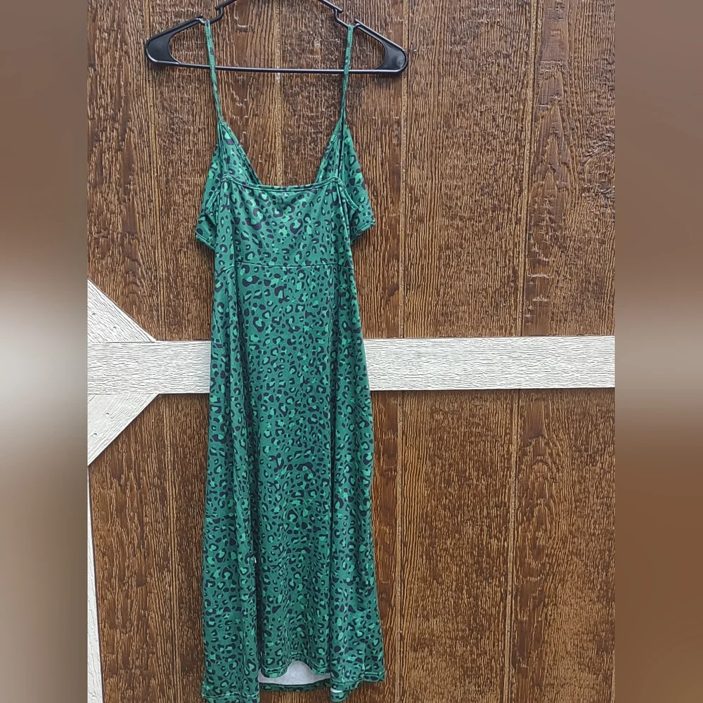 Niay Green Leopard Print Midi Dress Size L - Picture 2 of 3